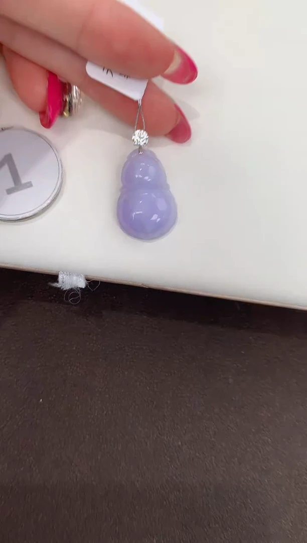 颈饰18K金镶嵌翡翠天然缅甸a货翡翠(多样性发其一)