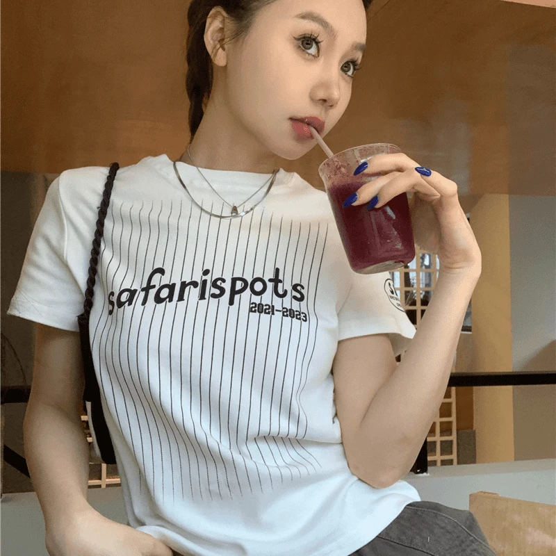 （有运费险）美式正肩短袖t恤女夏季设计感小众修身显瘦辣妹上衣女