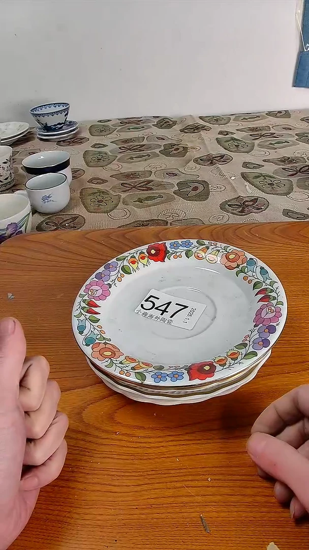 瓷片踏**梅小淼海外陶瓷工艺品