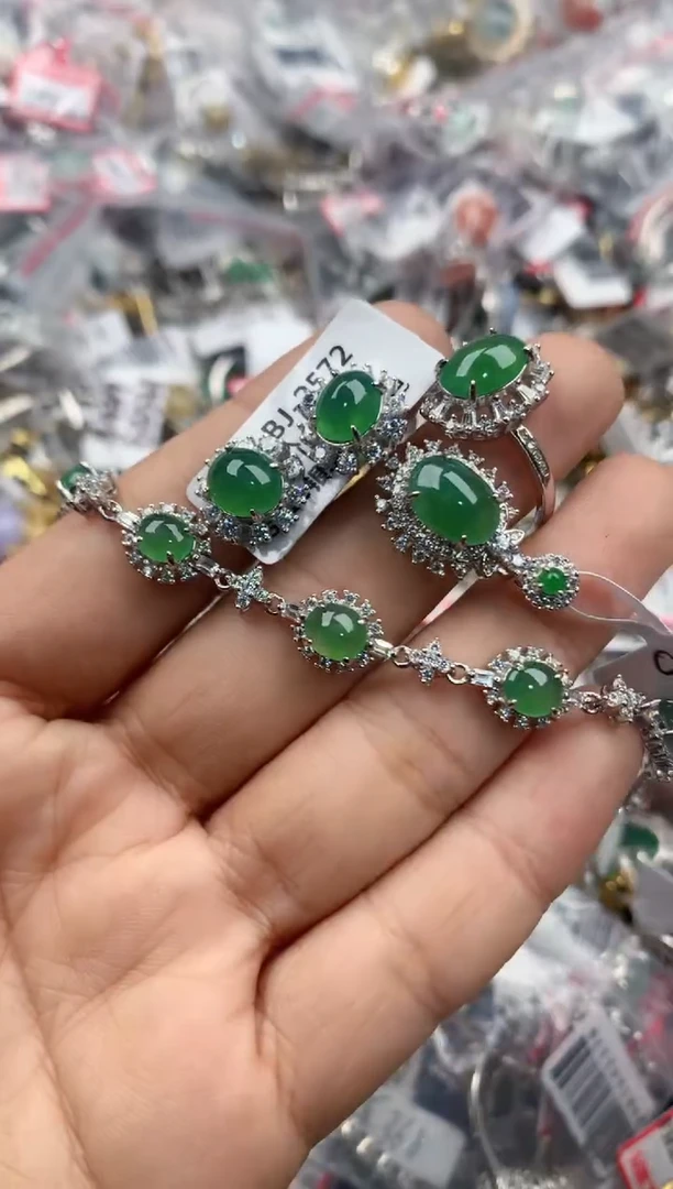 银S925镶嵌戒指翡翠101010----9