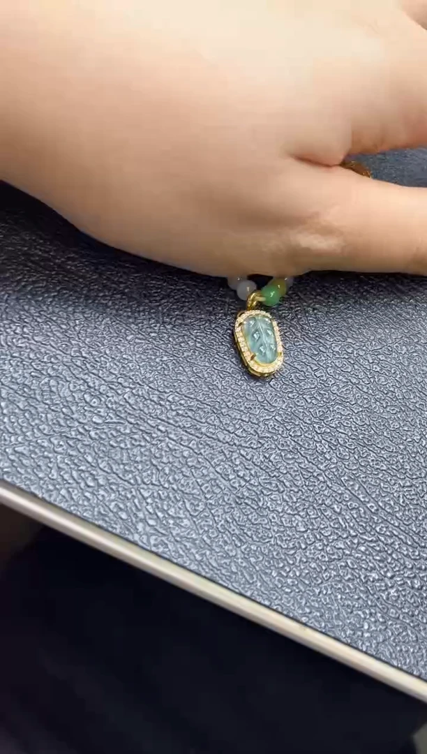 【闪购商品】翡翠颈饰银S925镶嵌0179807154