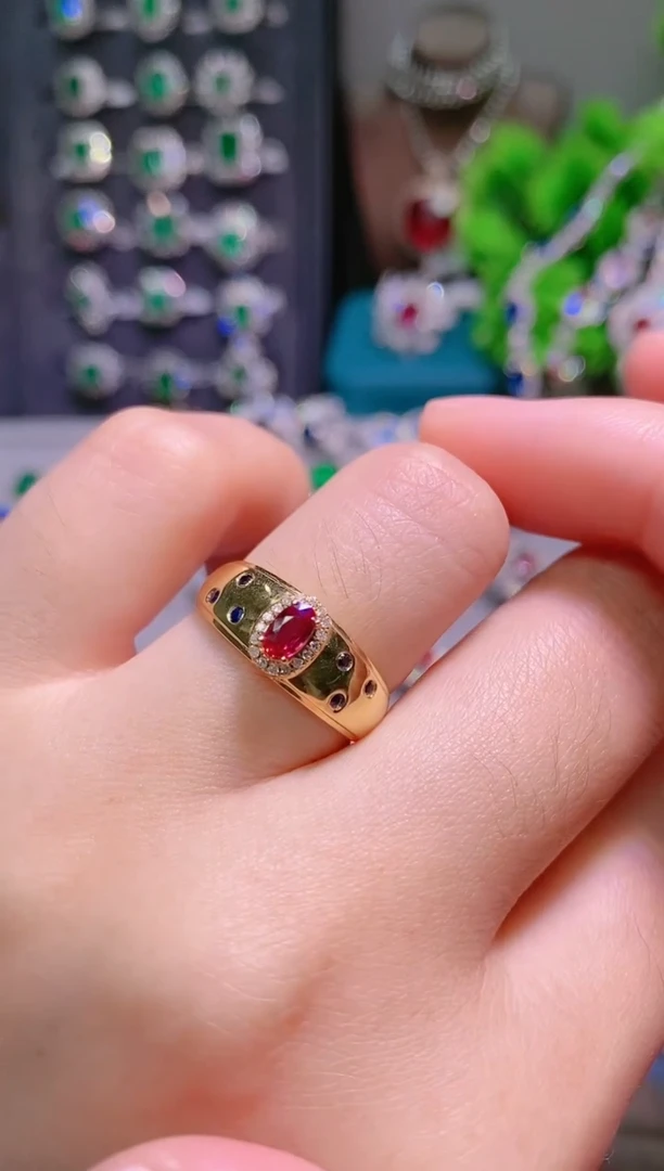 18K金镶嵌18K金戒指红宝石.