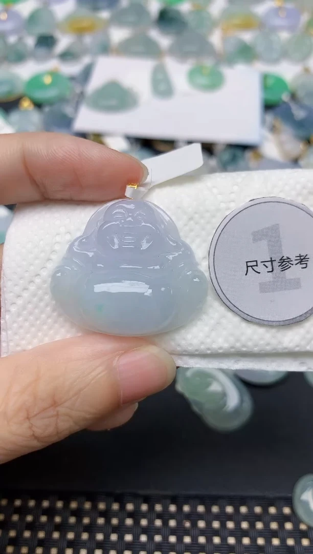 翡翠18K金镶嵌颈饰天然缅甸A货翡翠