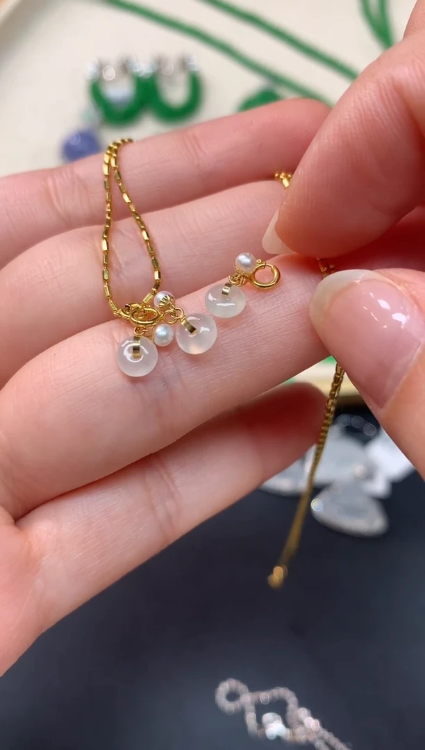 【闪购商品】翡翠吊坠(不含链)18K金镶嵌A131多样性发一件|168