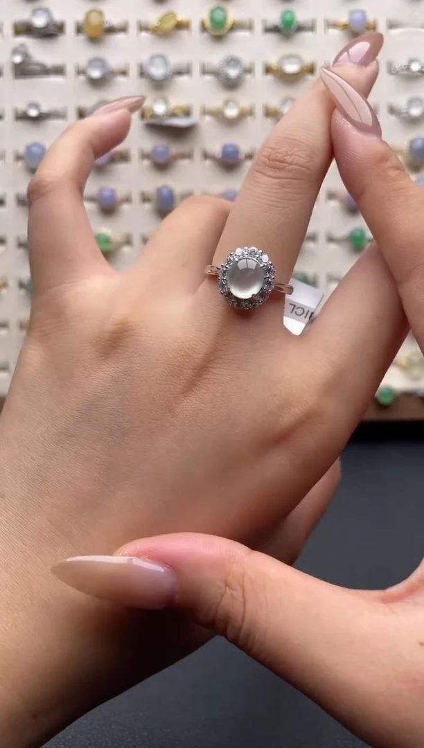 银S925镶嵌戒指翡翠一物一证一礼盒