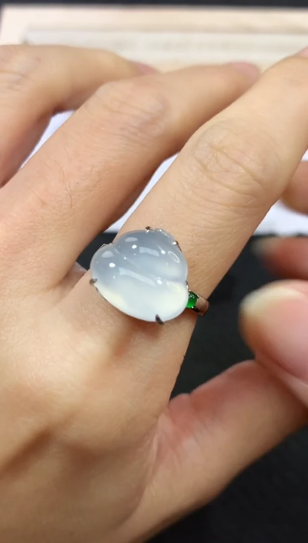 18K金镶嵌戒指翡翠66|13800