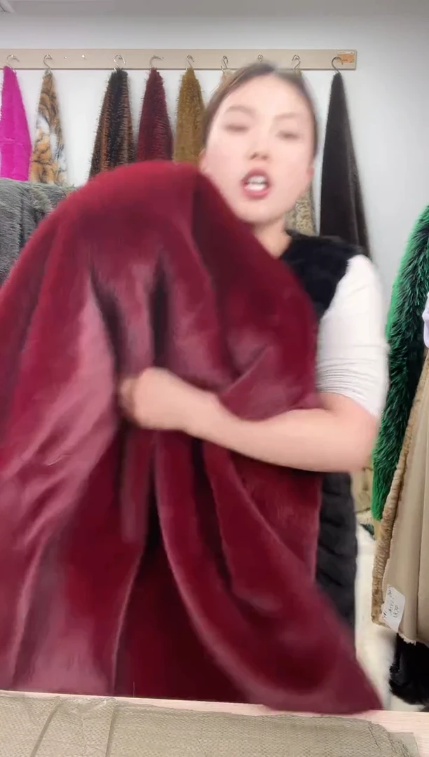 狐狸毛B21，尺寸1.9*2