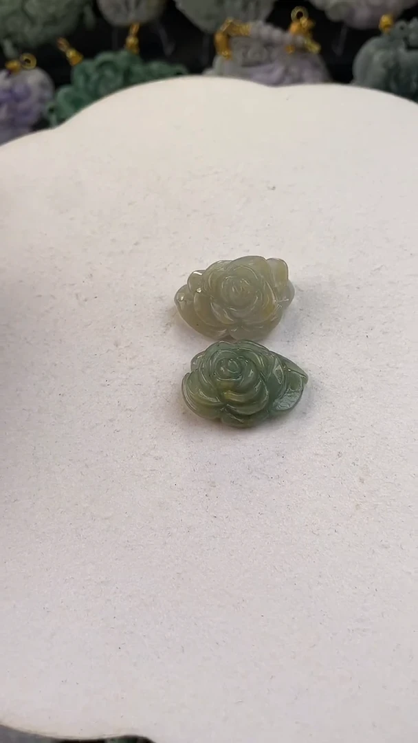 翡翠未镶嵌颈饰定制翡翠126