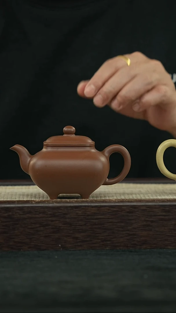紫砂其他?****雨@@BW15535陈佳东传炉