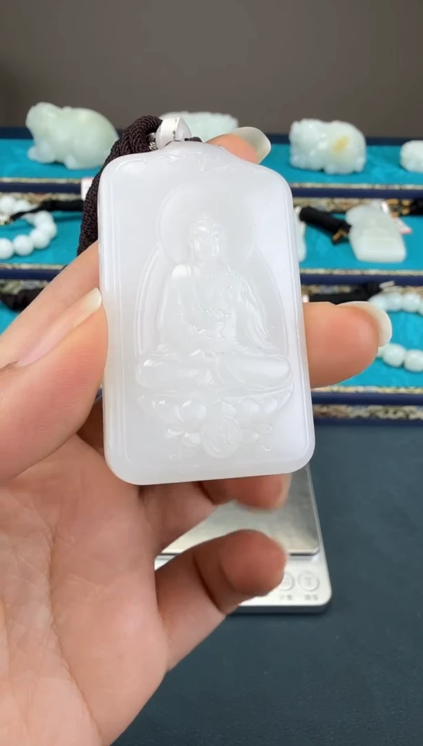 颈饰未镶嵌和田玉1