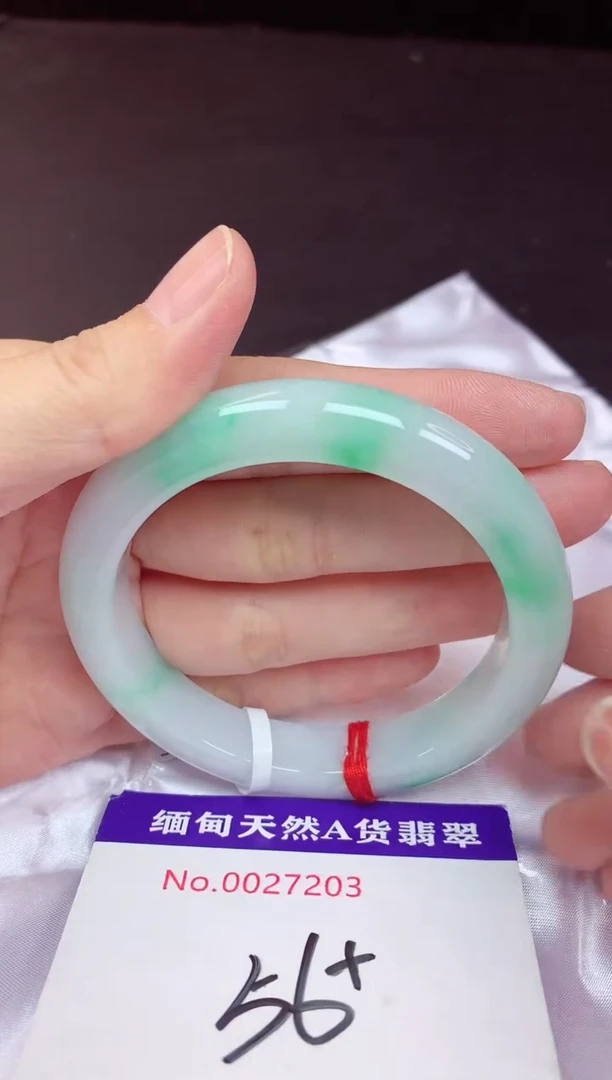 未镶嵌手镯翡翠56