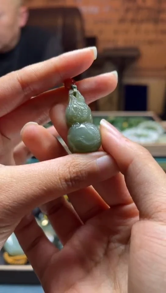 颈饰未镶嵌和田玉拍一发一