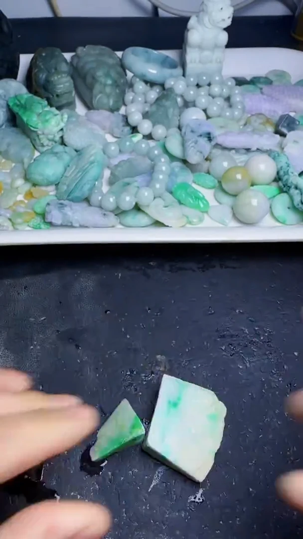 颈饰未镶嵌翡翠101