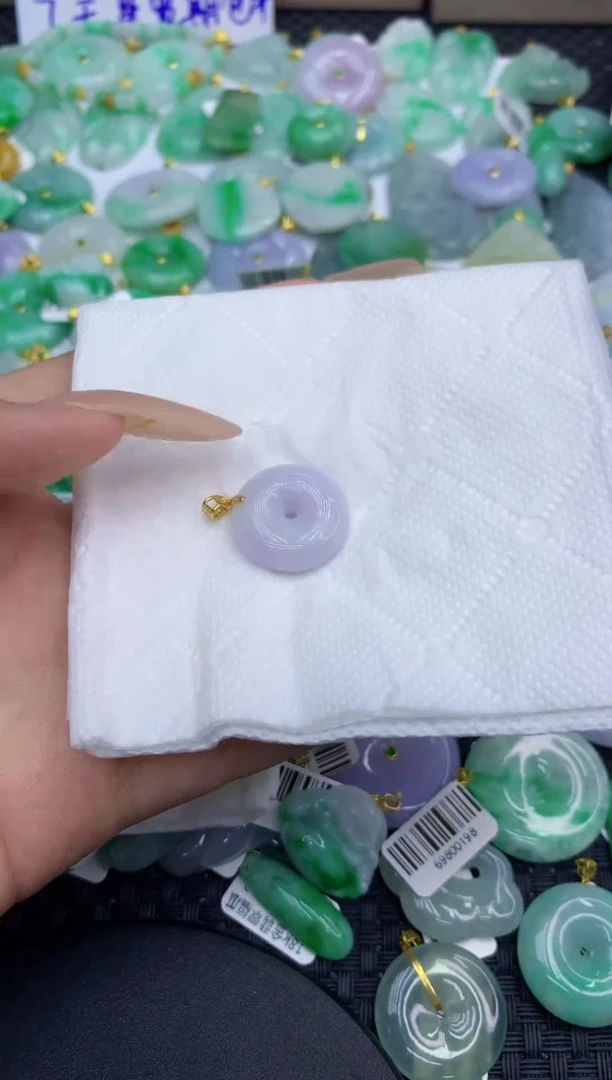 颈饰未镶嵌翡翠天然缅甸A货翡翠