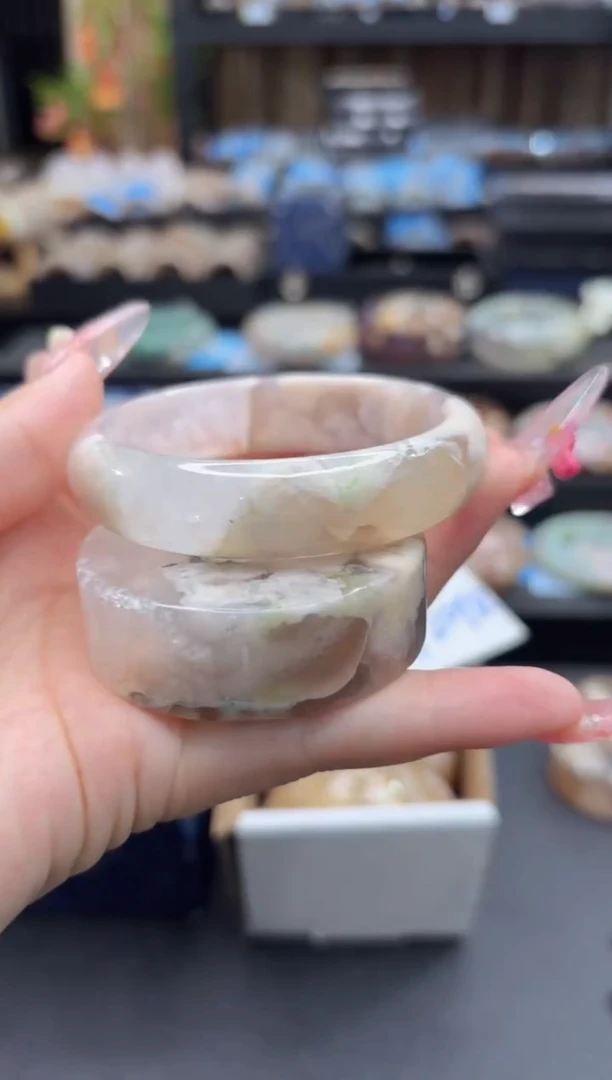 未镶嵌手镯石英质玉198(57圈赠送镯心)