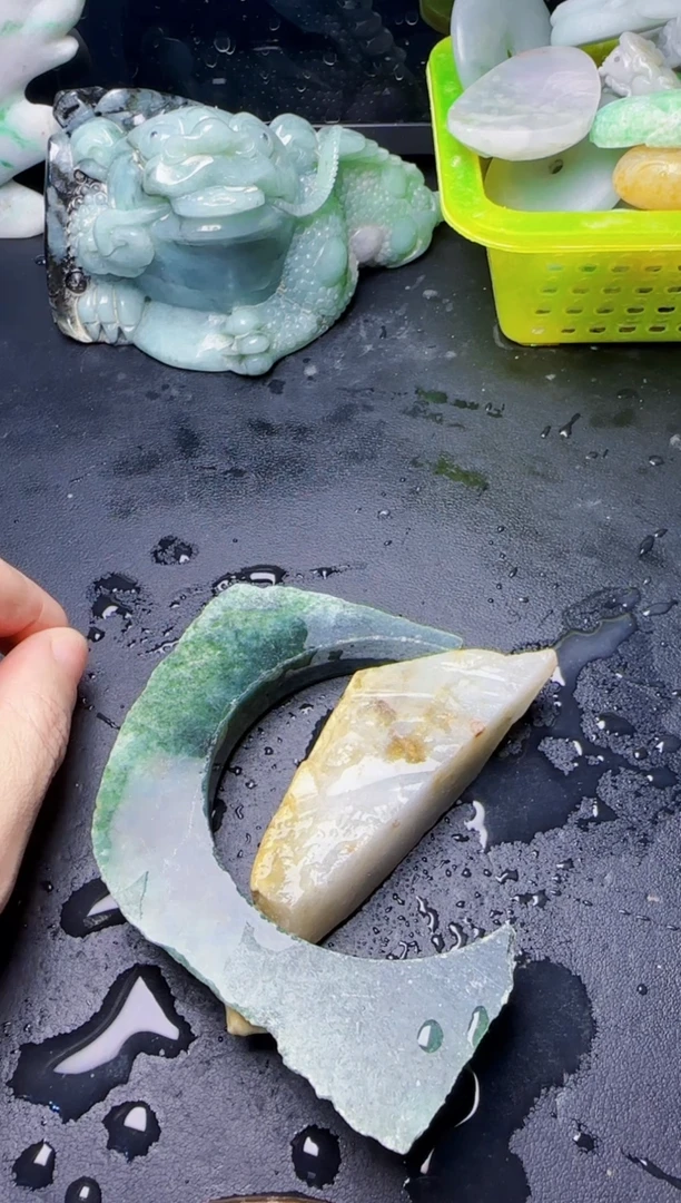 颈饰未镶嵌翡翠卫*19