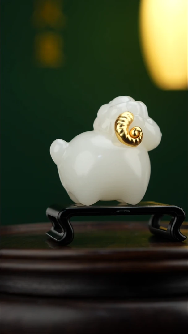 玉【喜气洋洋】天然玉石摆件