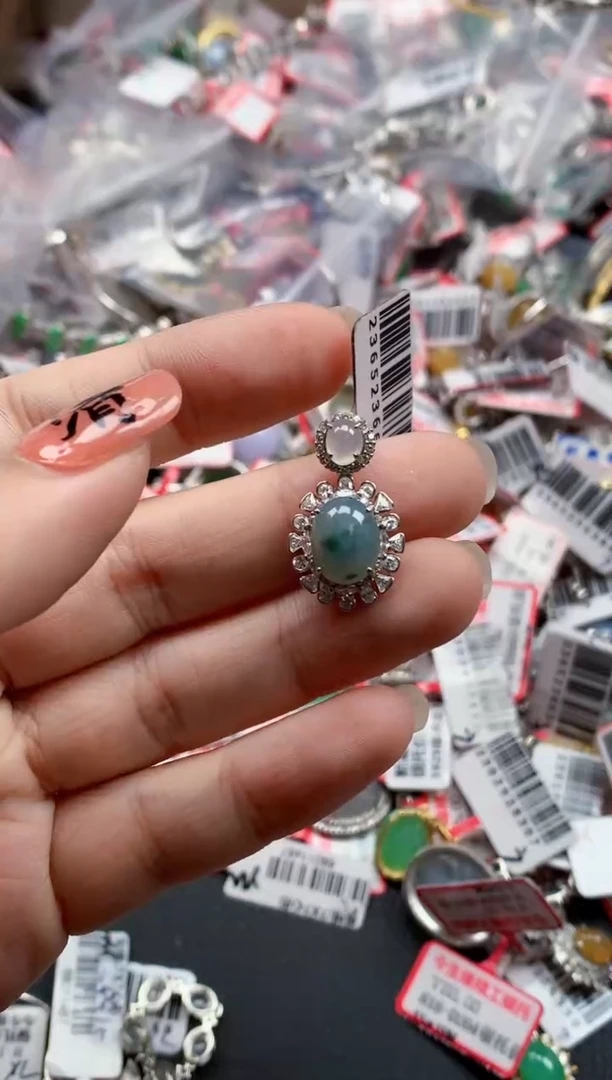 银S925镶嵌戒指翡翠天然A货缅甸翡翠