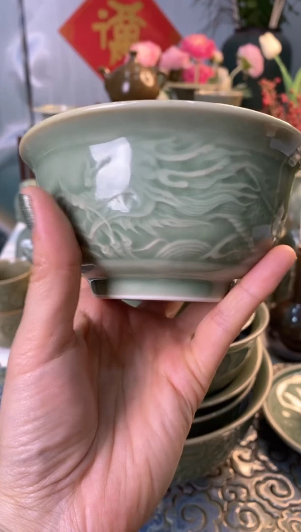 【闪购商品】b000026微瑕4.7英寸龙纹碗1只