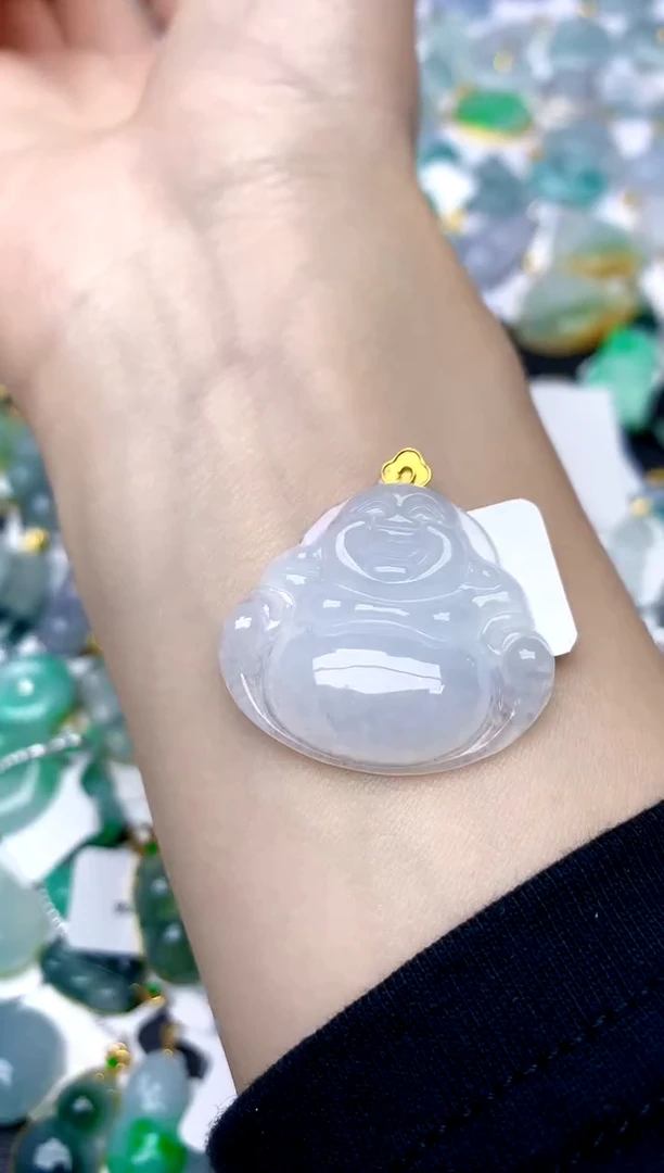 颈饰18K金镶嵌翡翠天然A货翡翠