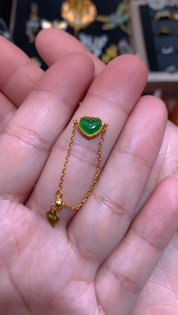 【闪购商品】翡翠颈饰银S925镶嵌戒指