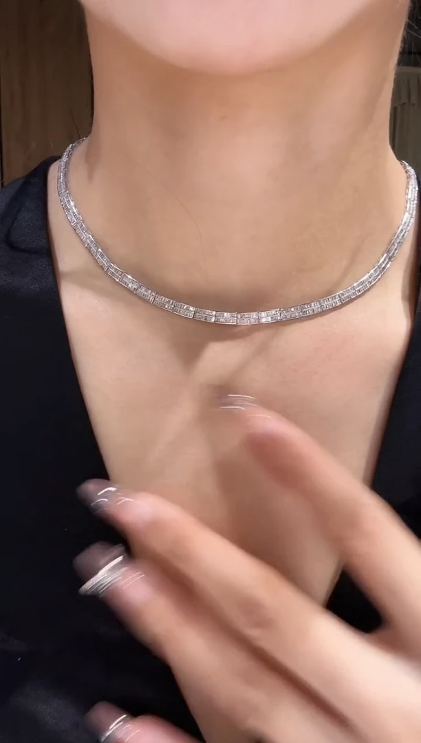 铂Pt950镶嵌项链钻石项圈