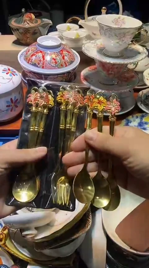 瓷片溏*1111111111111@@1