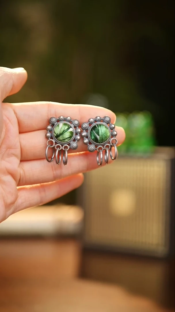 刺绣私人定制苗族手工A485