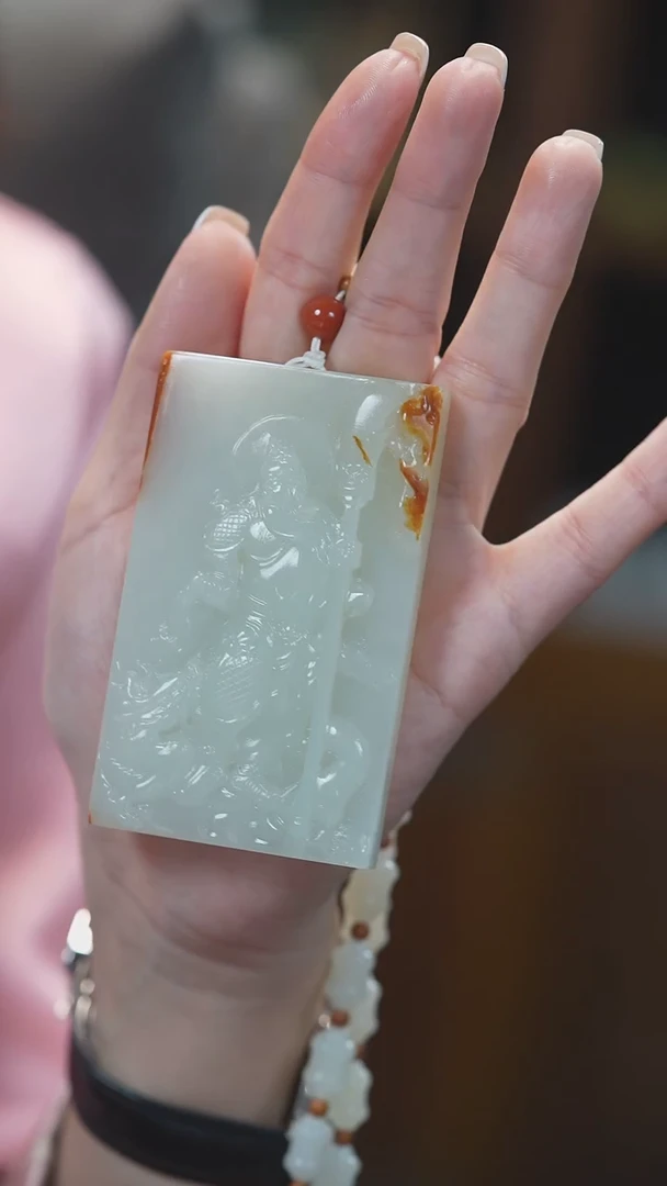 颈饰未镶嵌和田玉关公