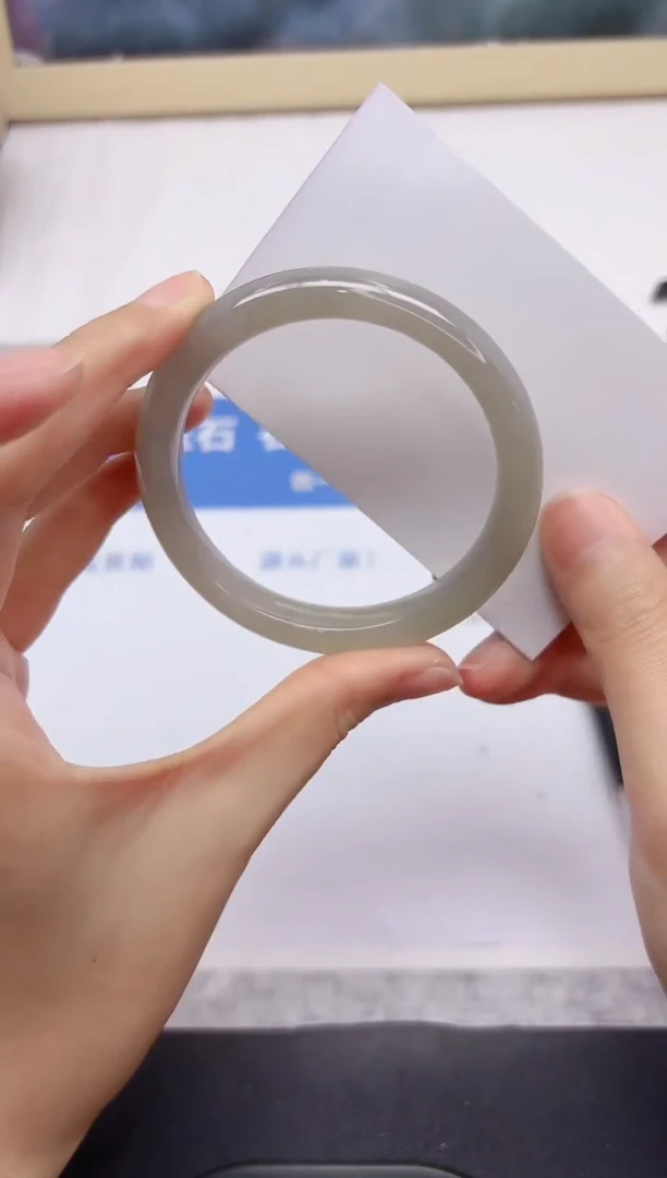 和田玉手镯未镶嵌43-56.9yz