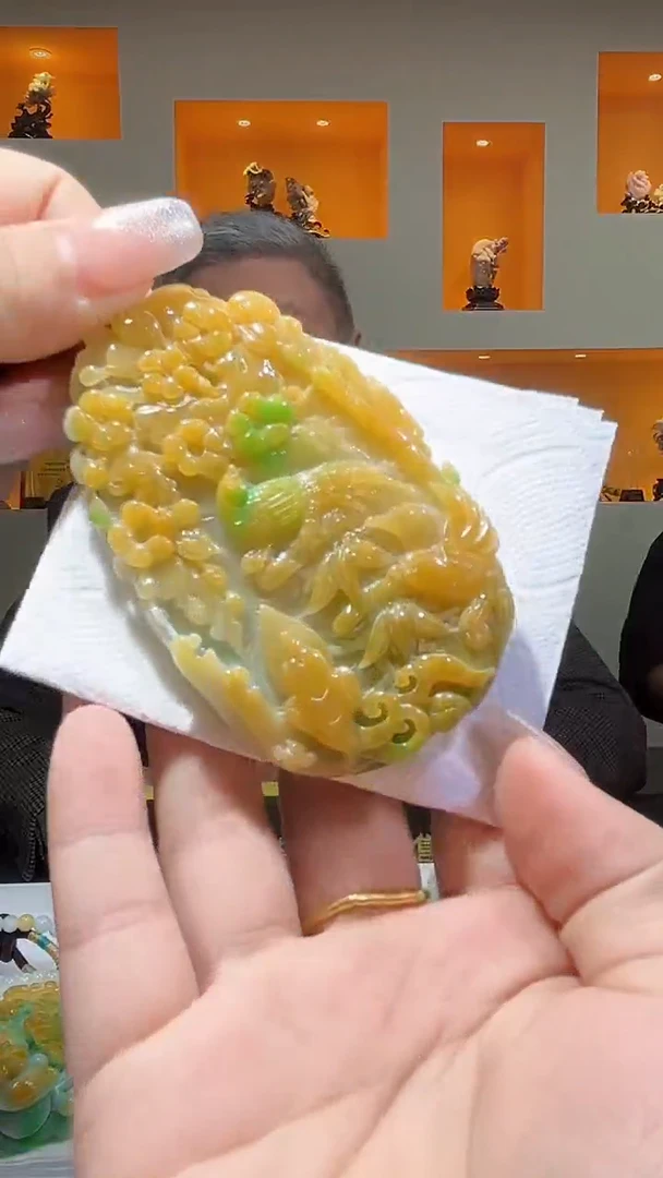 未镶嵌定制翡翠32/0104/C/花鸟