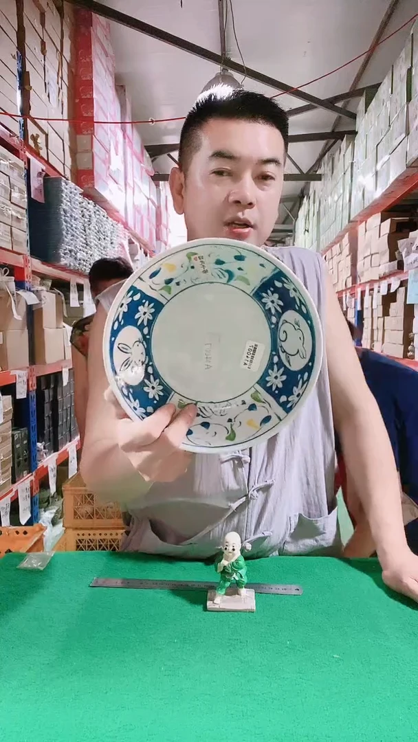 瓷片碗碟好物一件不留@@1