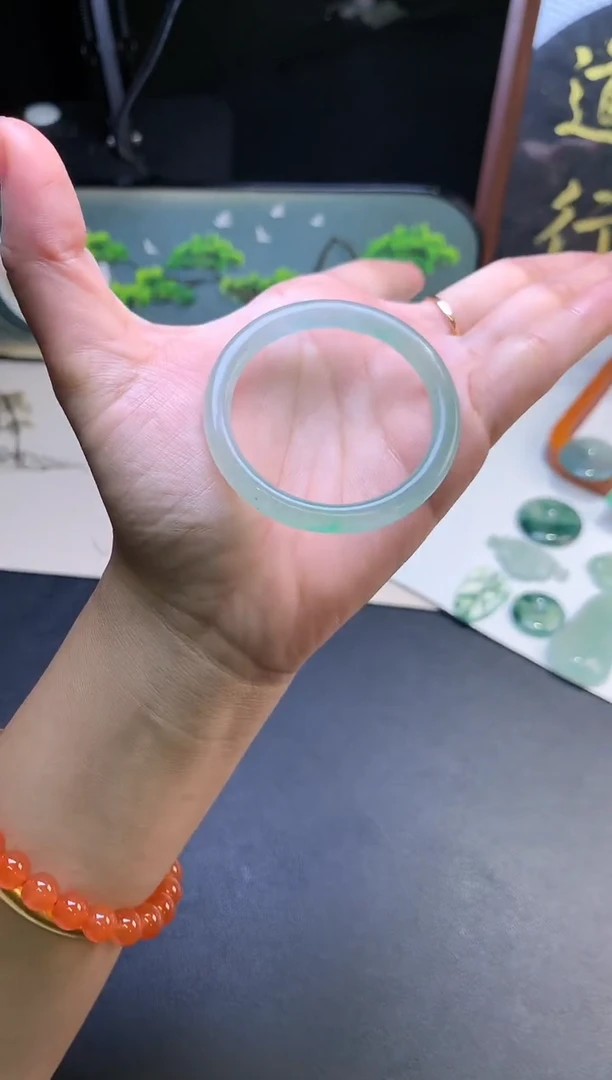 未镶嵌定制翡翠毛货