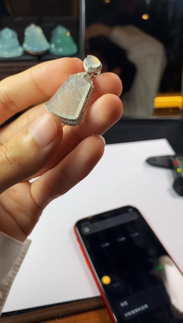 未镶嵌定制翡翠流**～5077毛货不退不换