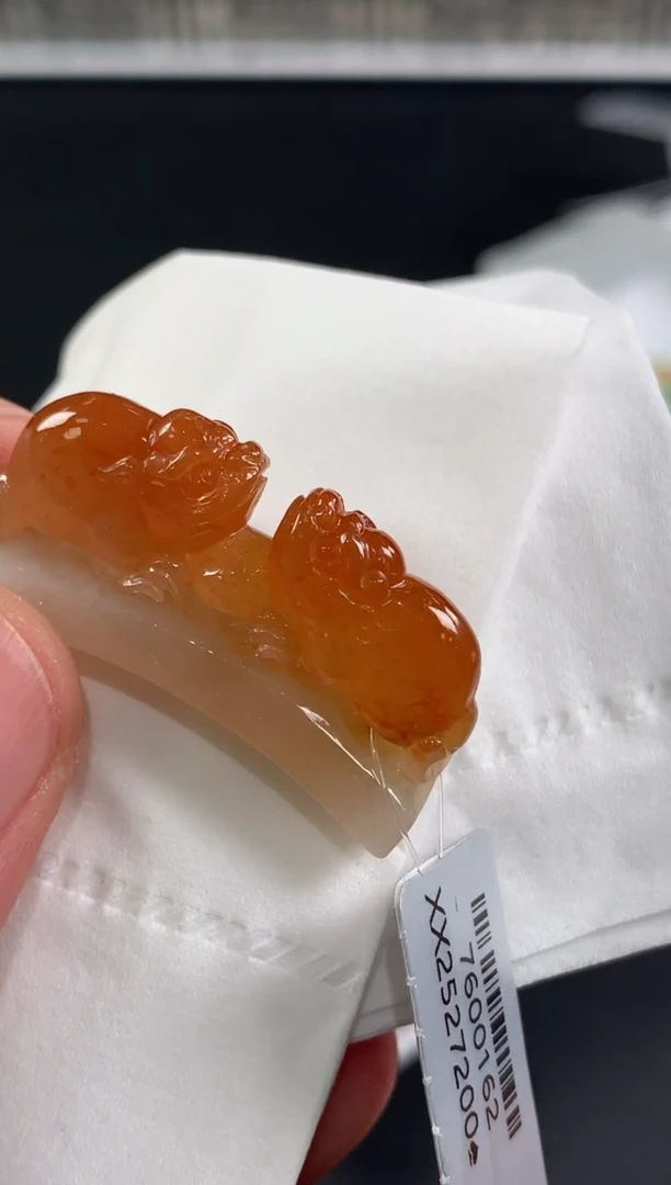 未镶嵌定制翡翠翡翠