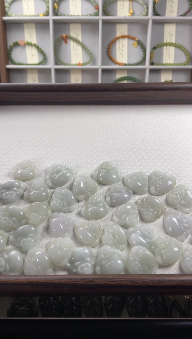 吊坠(不含链)未镶嵌翡翠随机发