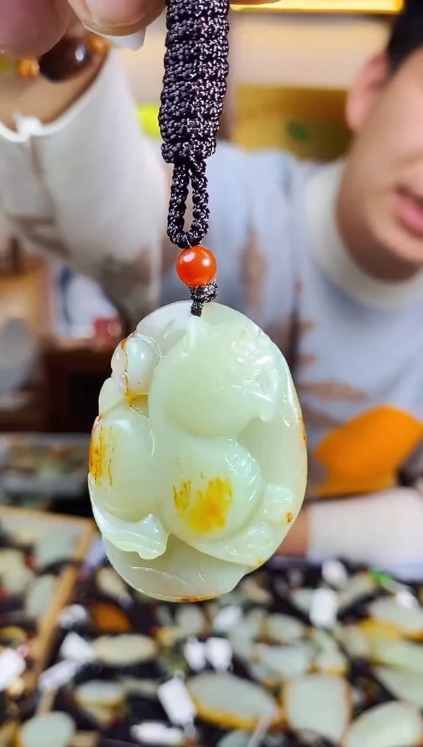 【闪购商品】和田玉颈饰未镶嵌1