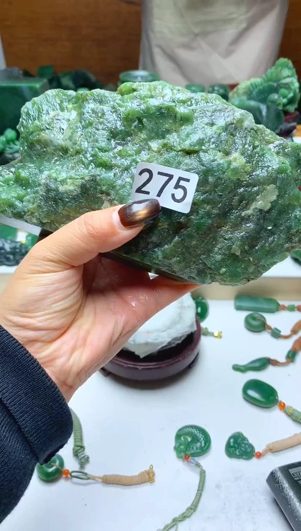 未镶嵌和田玉挂件1