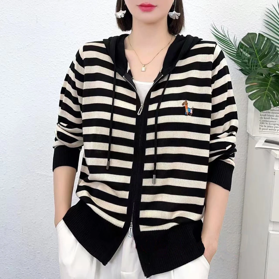 皖如条纹连帽毛衣时尚针织衫洋气宽松女装母亲节洋气衣服Z6836