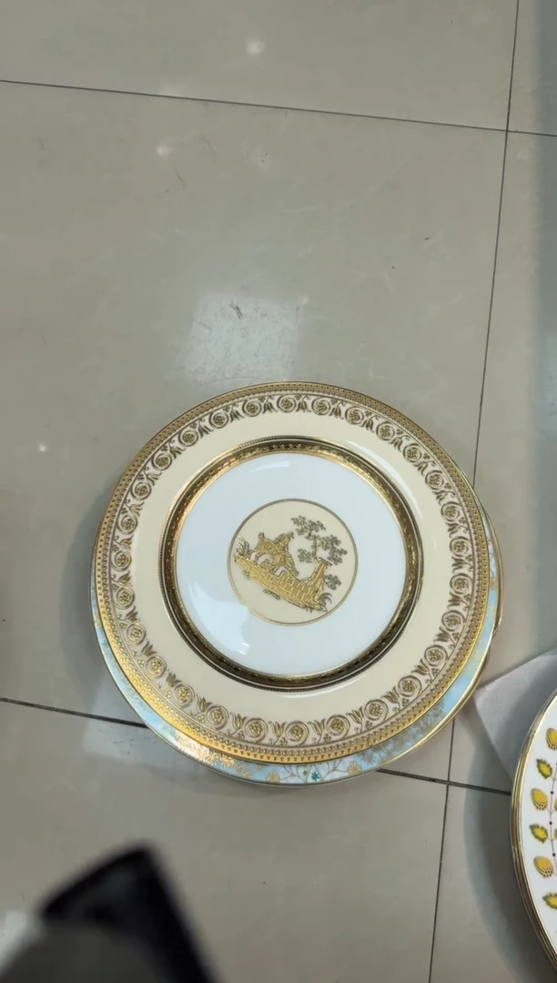 瓷片10.5英寸平盘 1个