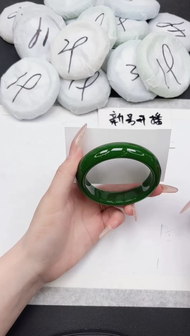 女款东凌手镯260-58