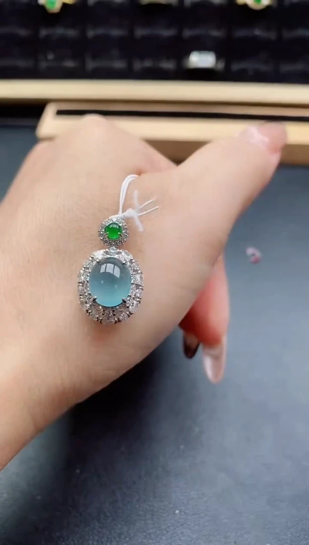 吊坠(赠链)银S925镶嵌翡翠1