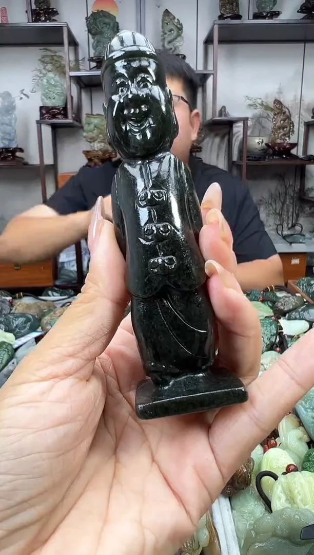 和田玉未镶嵌把件1