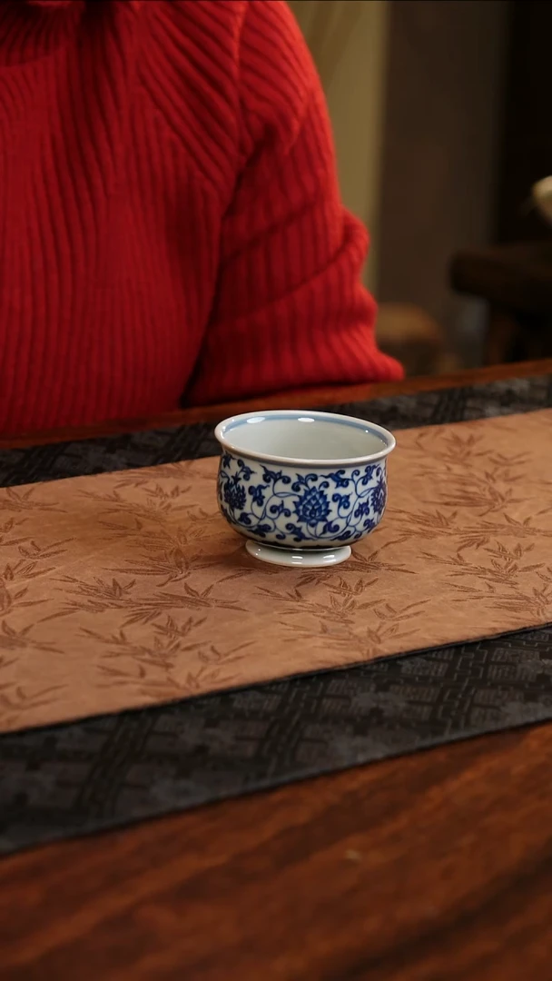 【闪购商品】杯子莹焰堂缠枝莲炉式杯