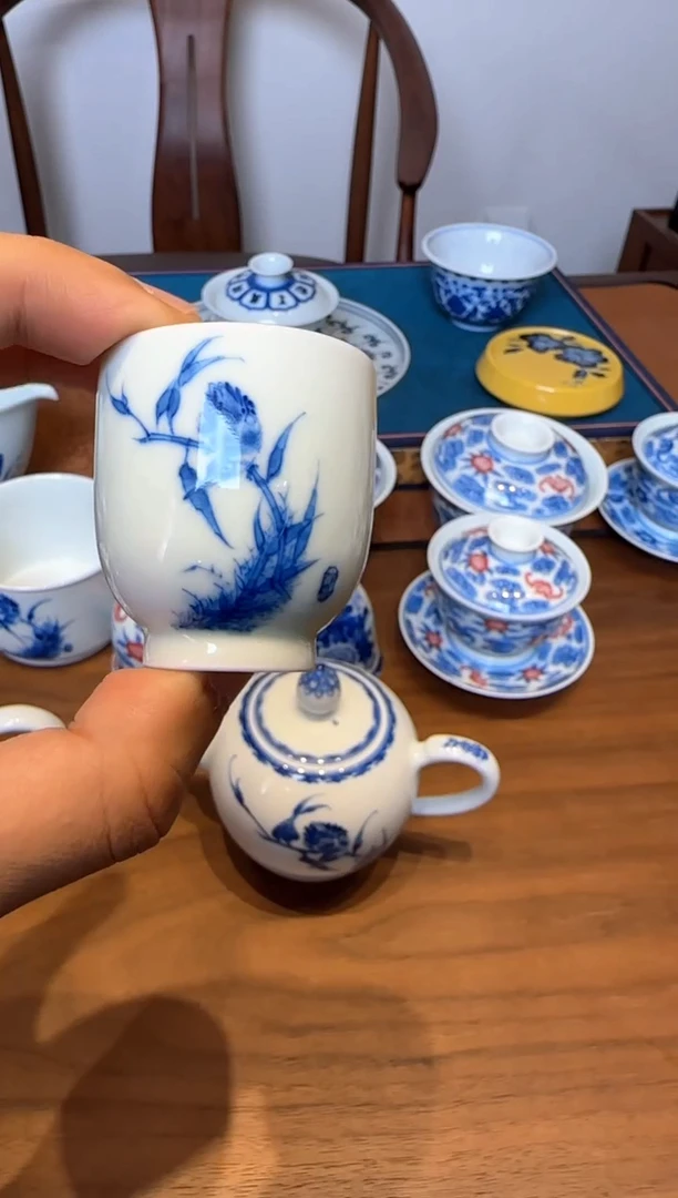 邵春霞 单翠小杯