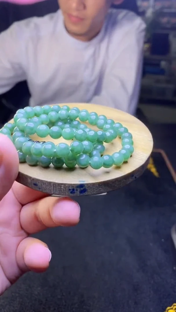 定制翡翠未镶嵌天然缅甸A货翡翠，多样性发货，拍一发一