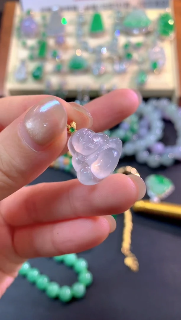 吊坠(不含链)18K金镶嵌翡翠吊坠|1000+50