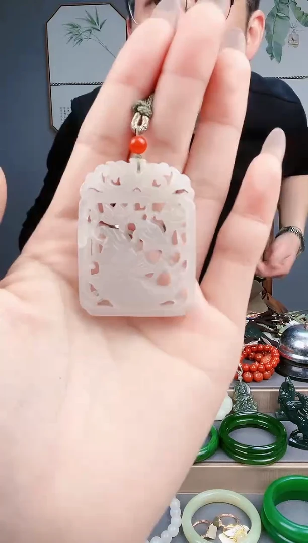 【闪购商品】和田玉颈饰未镶嵌AA多样性发货 拍一发一