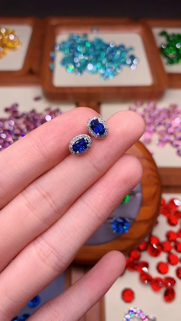 蓝宝石戒指银S925镶嵌....