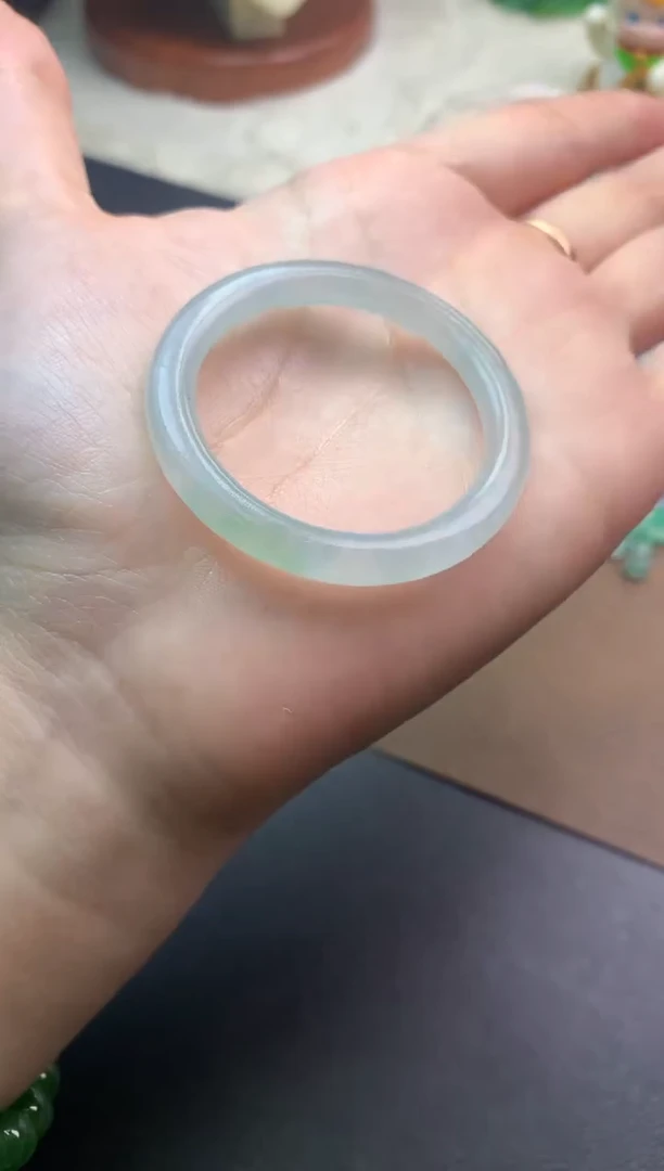 未镶嵌定制翡翠毛货